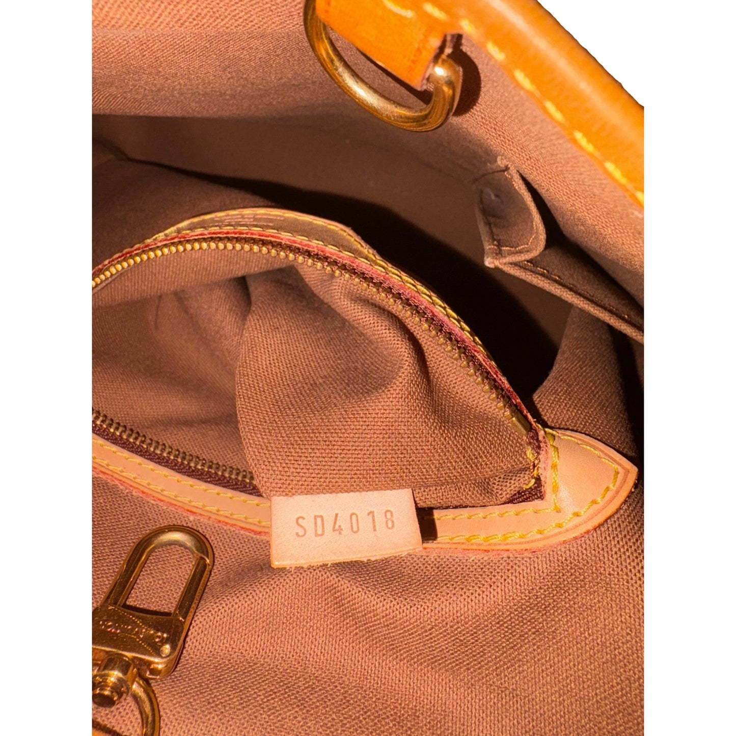 Louis Vuitton Batignolles Handbag Monogram Canvas Vertical