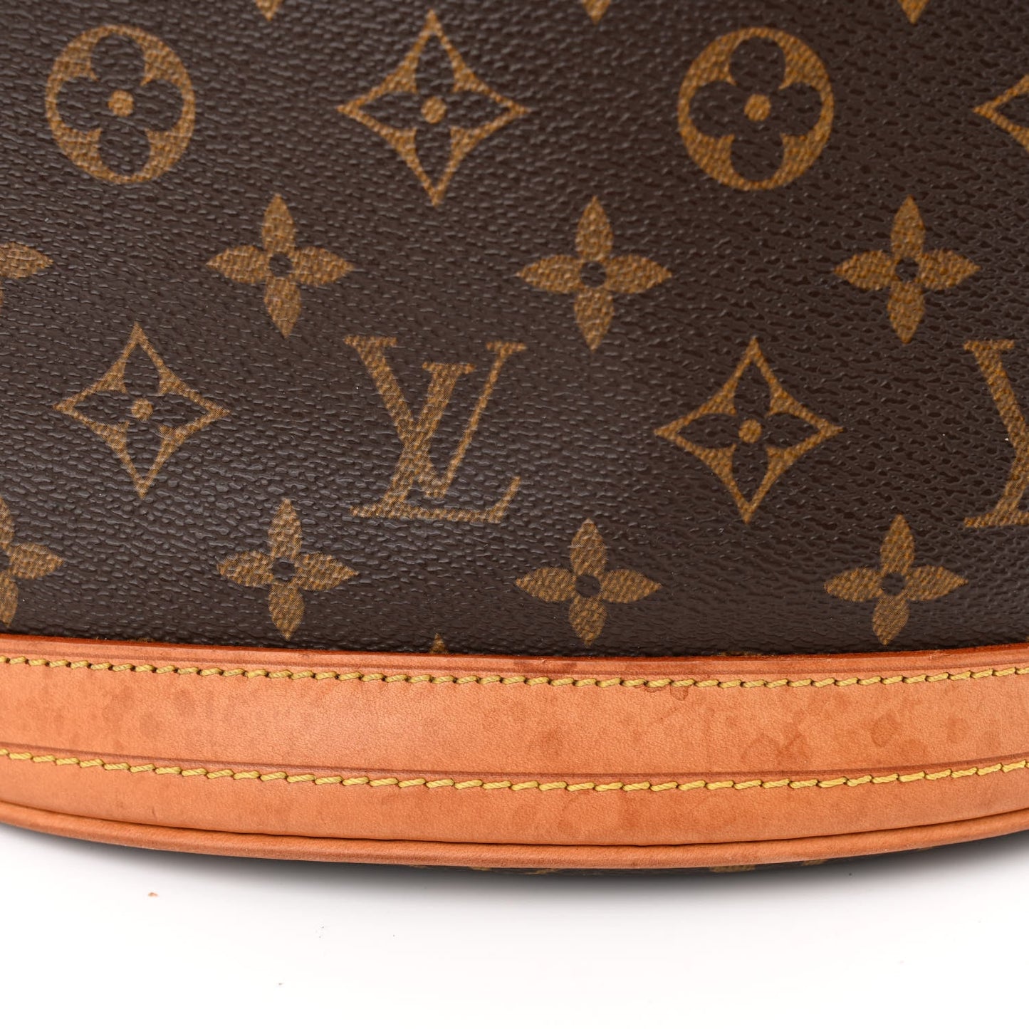 Louis Vuitton Monogram Canvas Petit Bucket Bag 23